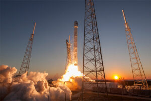 Falcon 9 SpaceX WIKIMEDIA