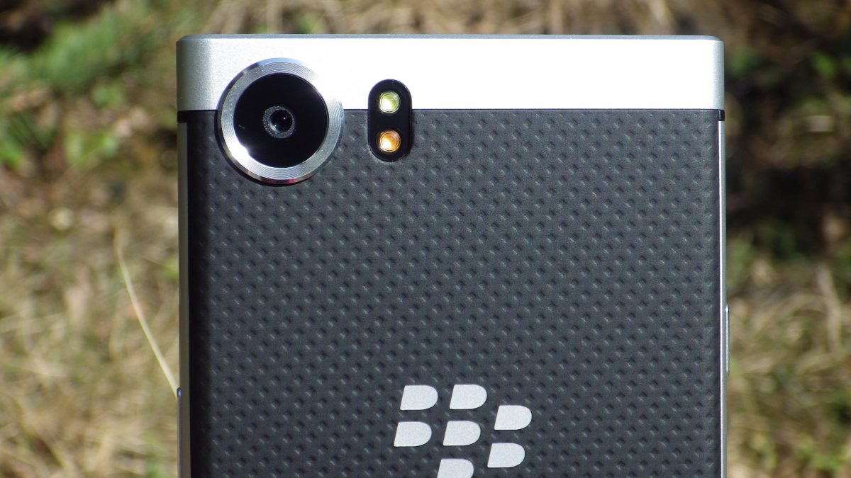 Recenzja BlackBerry KeyOne – fantastycznego smartfona z jedną, niewybaczalną wadą