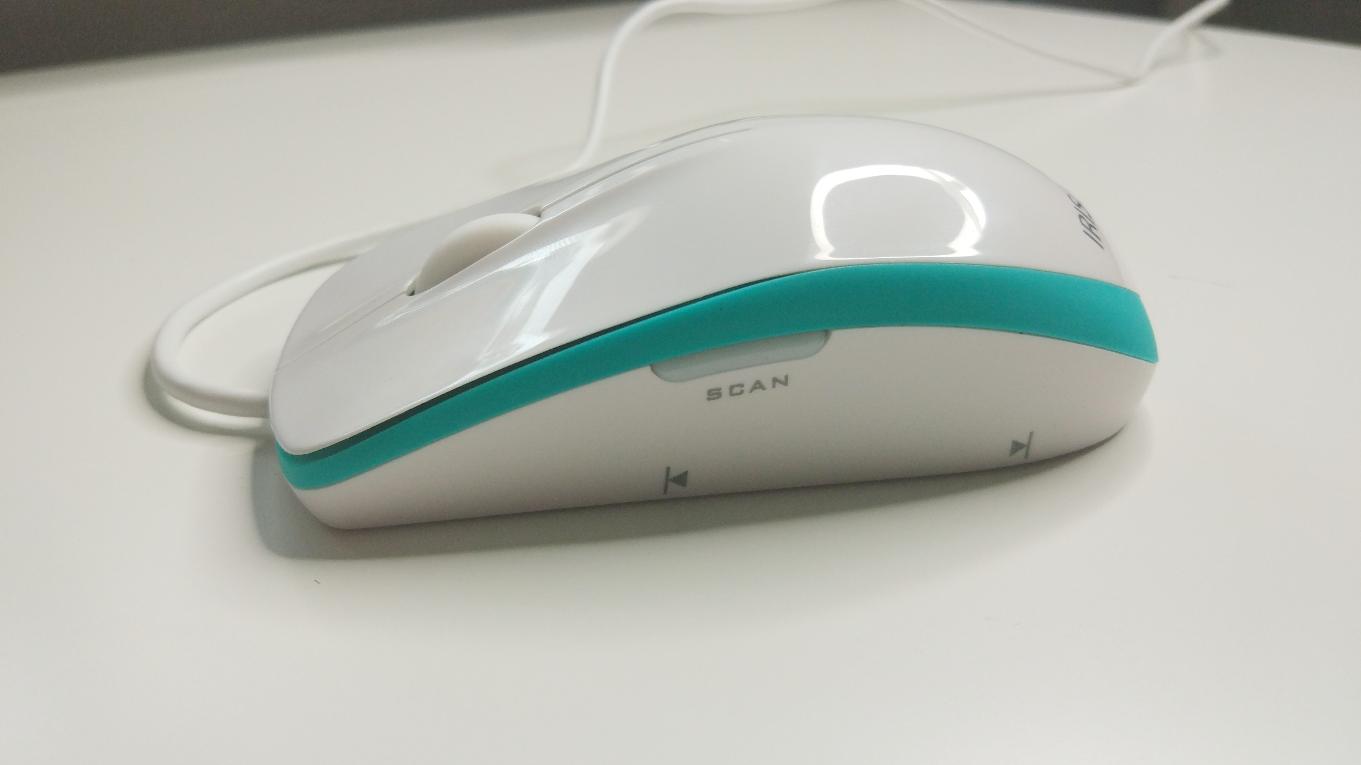 Scanner souris IRIScan Executive 2