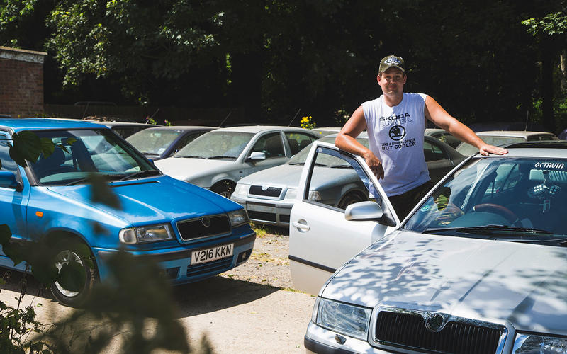 Największy fan marki Škoda – ma ich ponad 70!