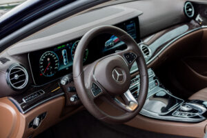 Mercedes E350e