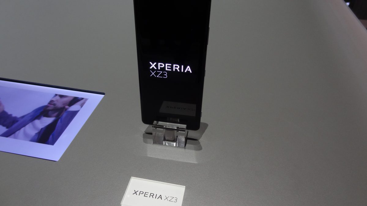 [IFA 2018] Sony Xperia XZ3- świetny ekran OLED oraz funkcja Side Sense