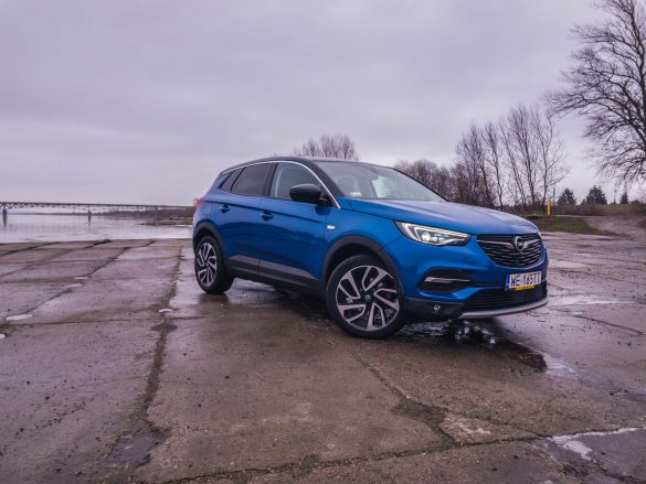 Opel Grand Land X