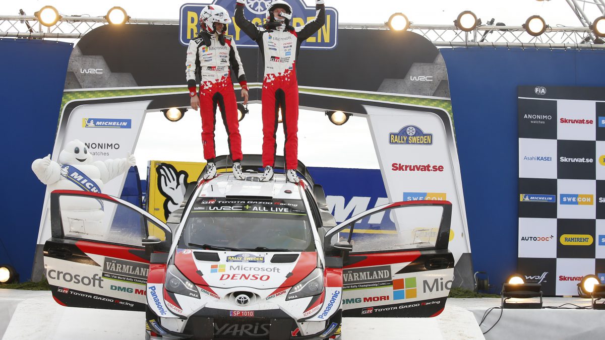 Jak kierowcy WRC radzą sobie z jazdą po śniegu i lodzie?