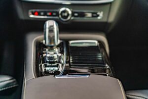 S90