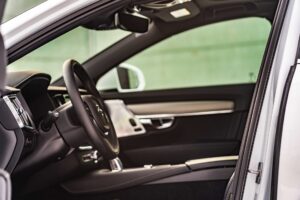 S90