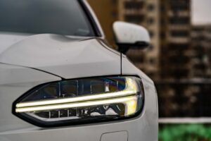 S90