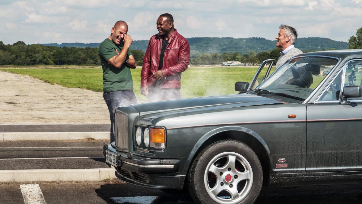 Top Gear i szalony wyścig bez rąk na kierownicy