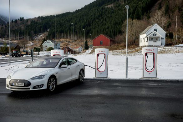 samochody-elektryczne-norwegia-tesla
