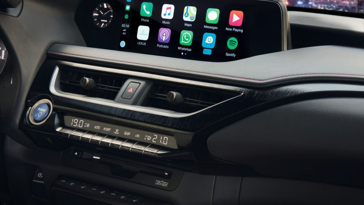 Lexus wprowadza Apple CarPlay i Android Auto