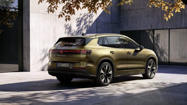 Volkswagen ID. Tiguan z tyłu